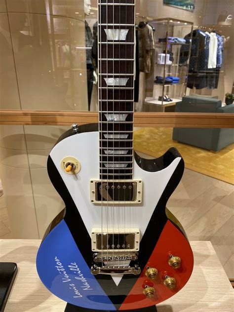 louis vuitton les paul guitar.